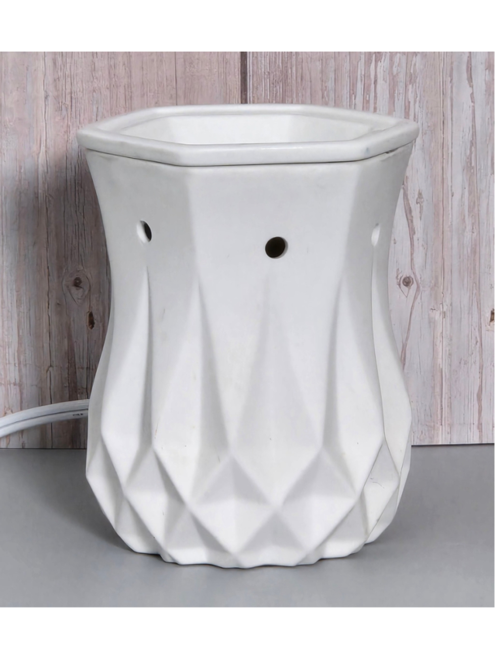 Scentsy Alabaster Warmer White Ceramic Geometric Electric Wax Warmer Retired